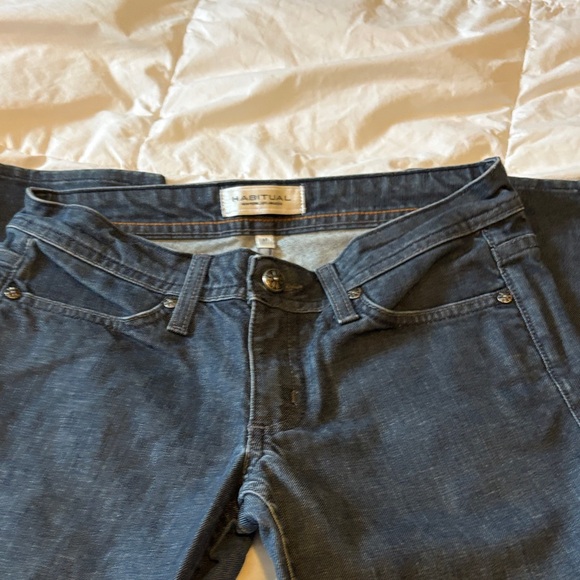 Habitual Women’s Jeans - Picture 3 of 3